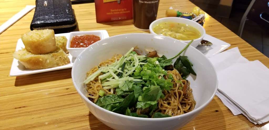 Noodles and Company | 2561 Sycamore Rd, DeKalb, IL 60115, USA | Phone: (815) 756-2145