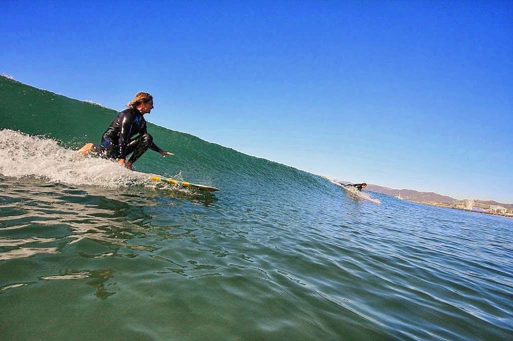 Kapowui surf lessons Santa Monica Venice beach | 300 Ocean Front Walk, Venice, CA 90291, USA | Phone: (310) 985-4577