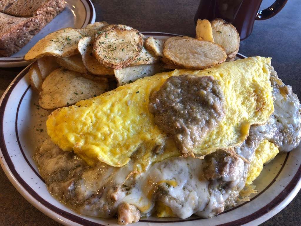 Omelet House | 6520 Boulder Hwy, Las Vegas, NV 89122, USA | Phone: (702) 307-5777