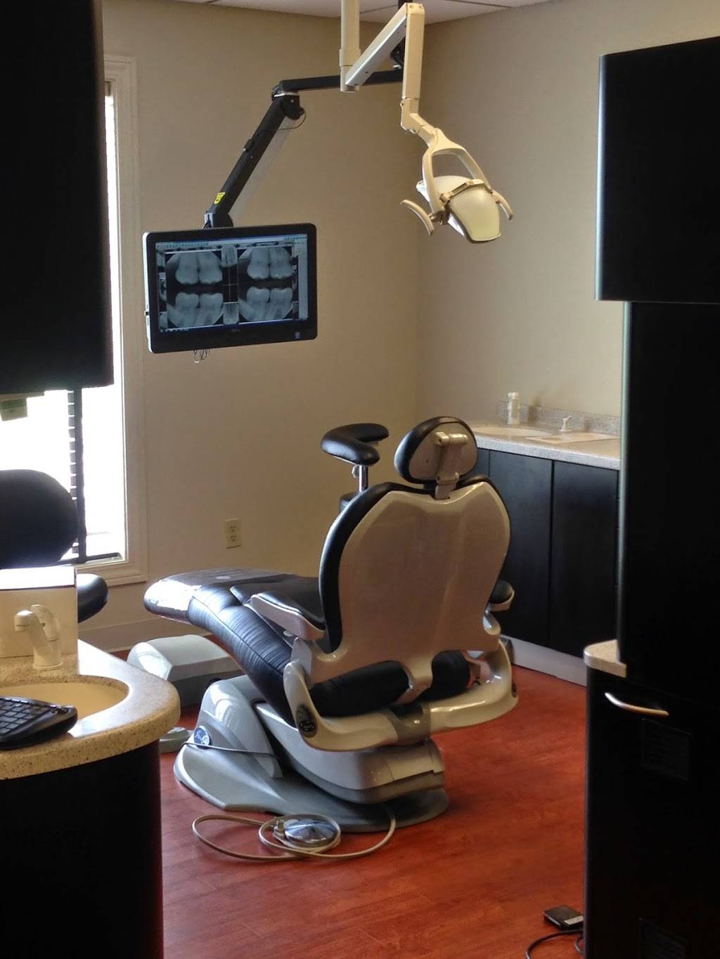 Deyton Guy DDS | 6416 N Cosby Ave, Kansas City, MO 64151, USA | Phone: (816) 587-6444