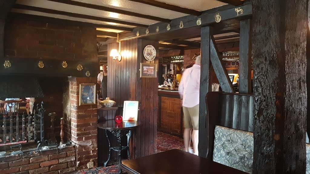 The Duck Inn | Newney Green, Chelmsford CM1 3SF, UK | Phone: 01245 421894