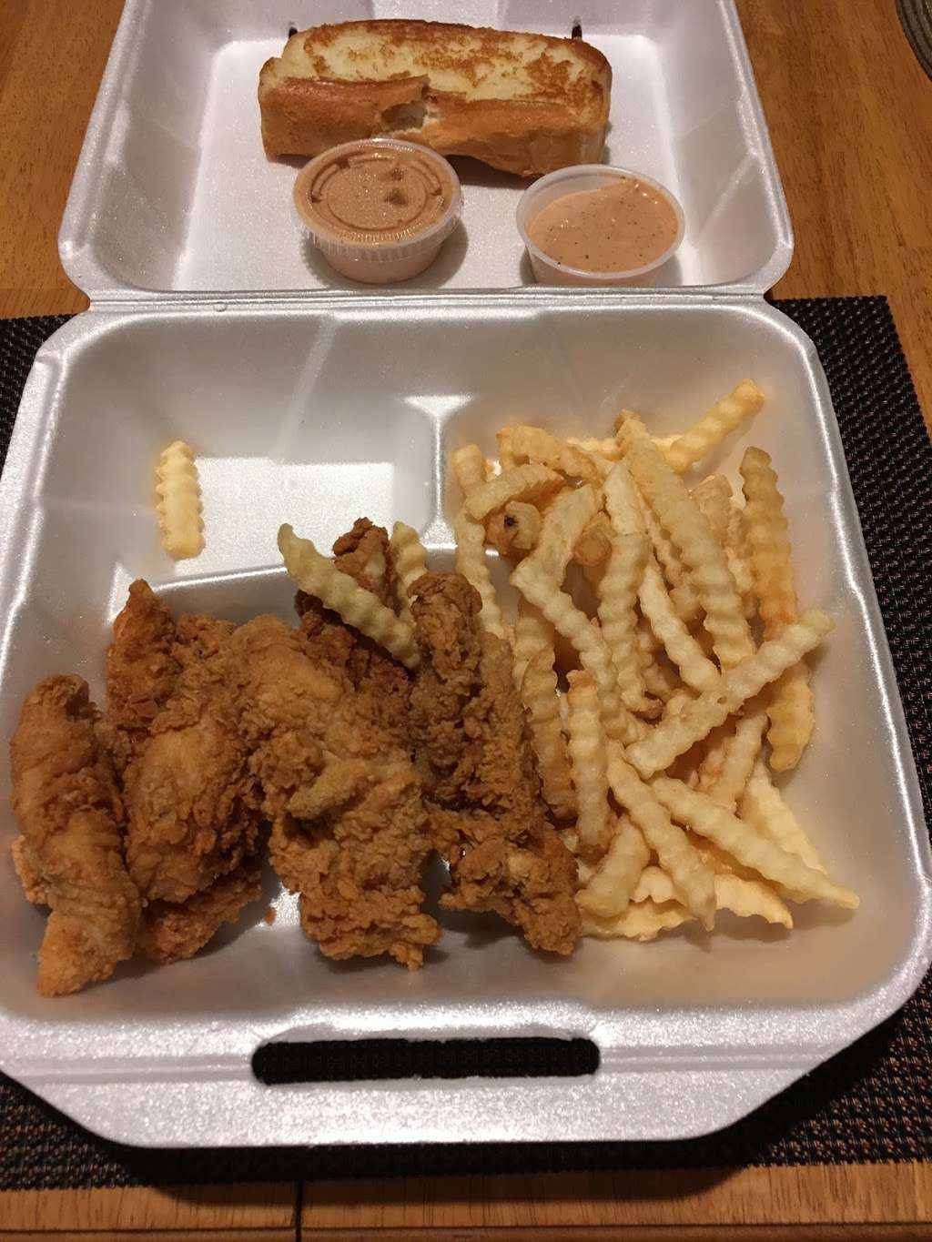 Raising Canes Chicken Fingers | 110 N Stephanie St, Henderson, NV 89074, USA | Phone: (702) 971-2388