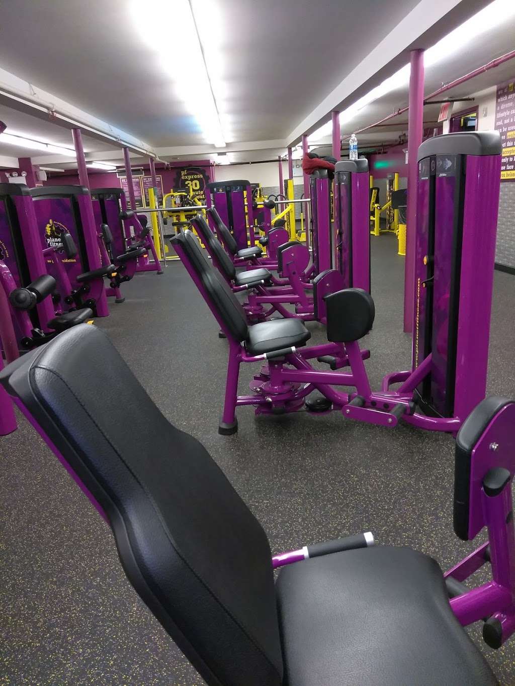 Planet Fitness 30-33 Steinway St Astoria Ny 11103 Usa