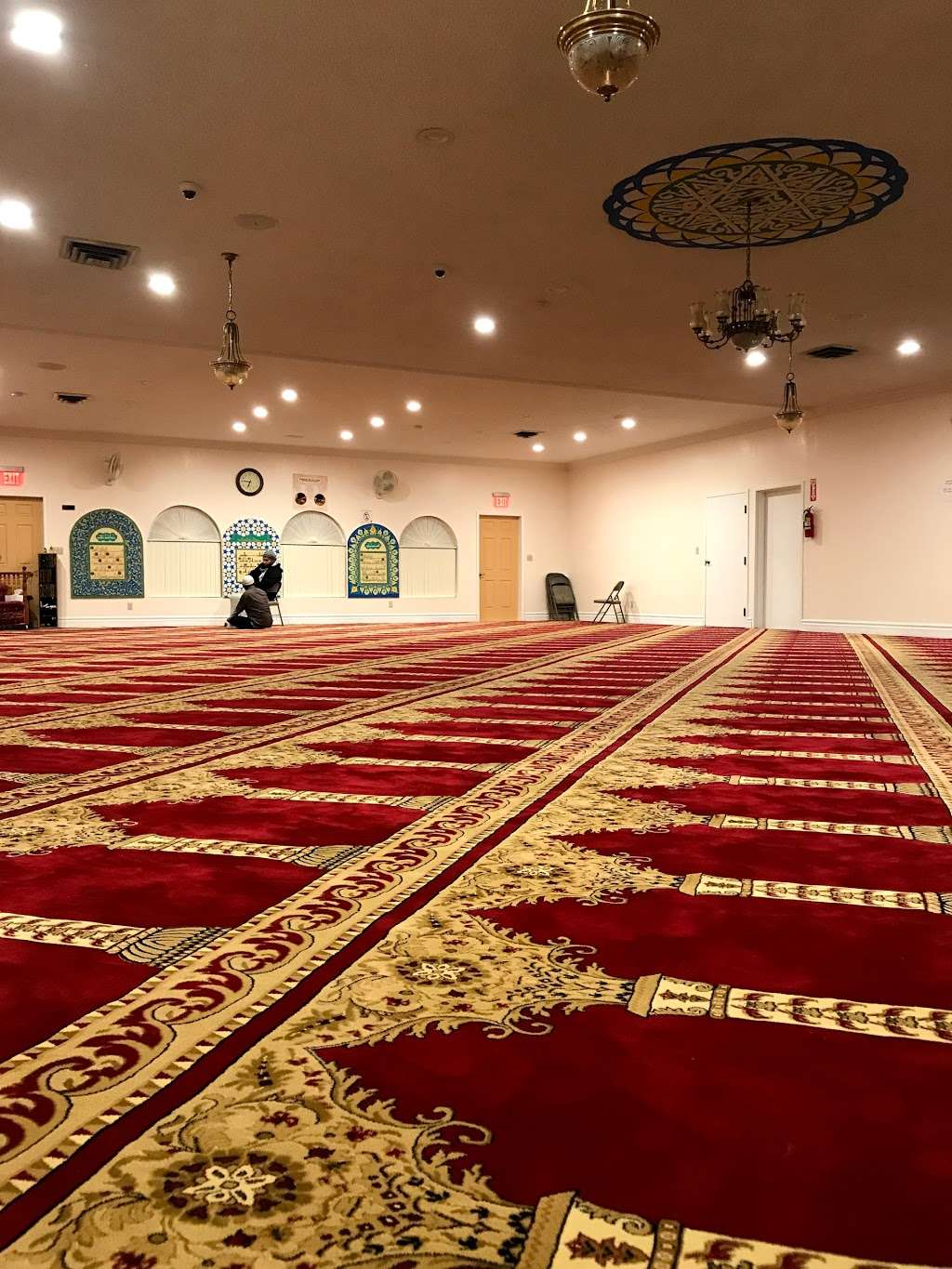 Masjid al-Jamie | 373 Alta Vista Dr, South San Francisco, CA 94080 | Phone: (650) 871-7183