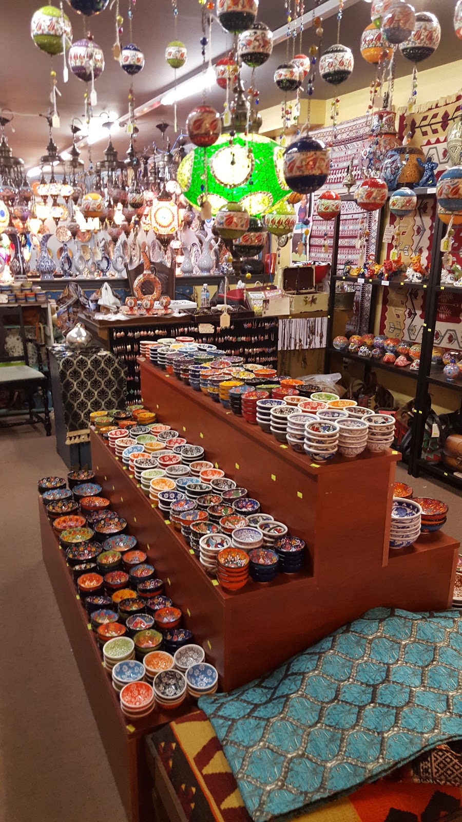 Carpet Cafe , Magic Lights, Oriental Kilims | 3465 Old Philadelphia Pike, Intercourse, PA 17534, USA | Phone: (914) 645-8666