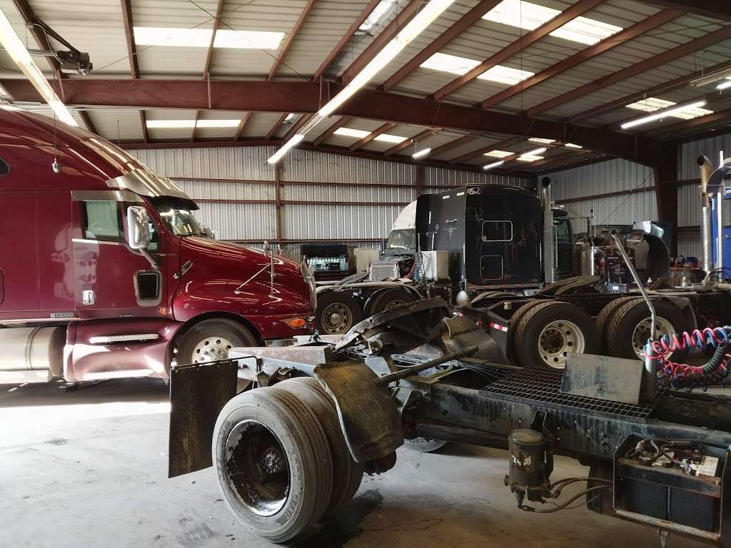 Noble Truck and Diesel Repair LLC | 11007 W Fairmont Pkwy, La Porte, TX 77571, USA | Phone: (281) 941-4097