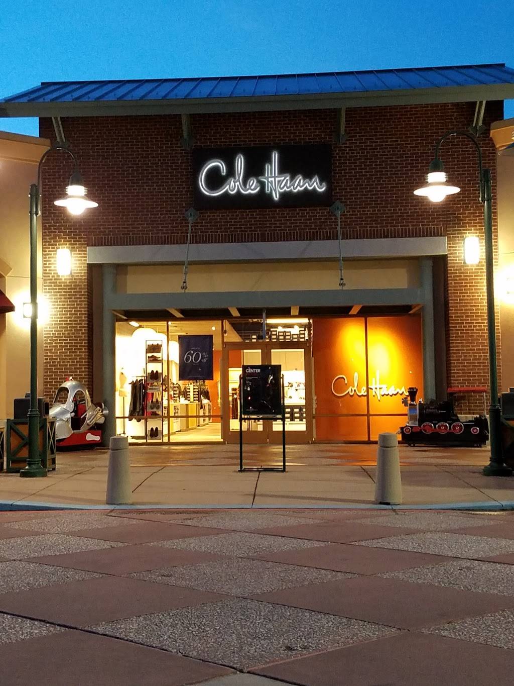 Cole Haan Outlet | 820 W Stacy Rd Suite 152, Allen, TX 75013 | Phone: (972) 678-1080