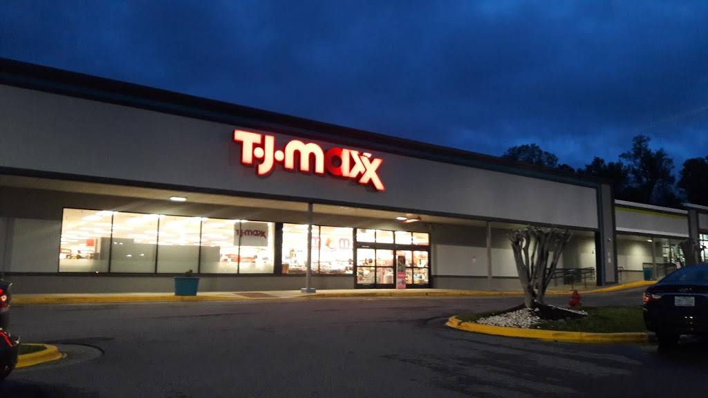 T.J. Maxx | 4600 Durham-Chapel Hill Blvd, Durham, NC 27707, USA | Phone: (919) 489-6111