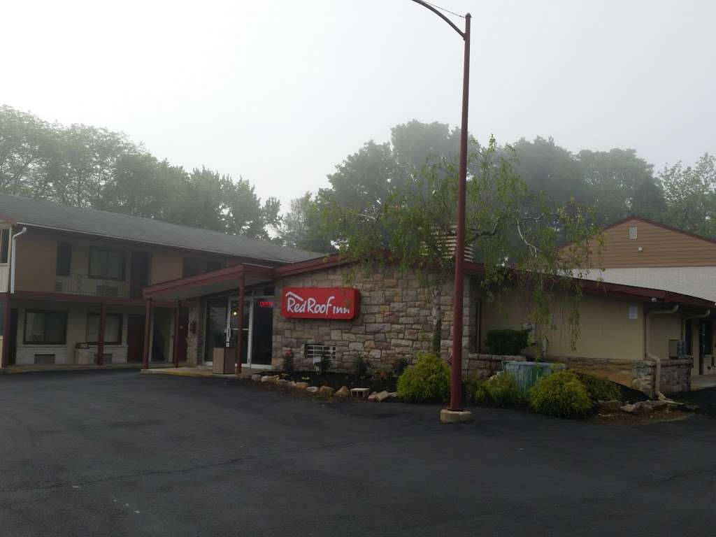 Red Roof Inn Lancaster - Strasburg | 2390 Lincoln Hwy, Lancaster, PA 17602, USA | Phone: (717) 397-6531