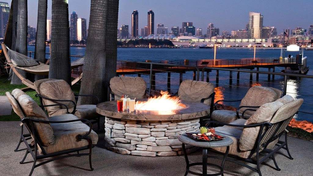 Coronado Island Marriott Resort & Spa | 2000 2nd St, Coronado, CA 92118, USA | Phone: (619) 435-3000