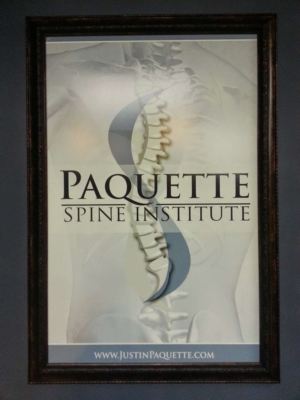 Justin D. Paquette, MD | 2, 6000 San Vicente Blvd, Los Angeles, CA 90036, USA | Phone: (310) 870-7123