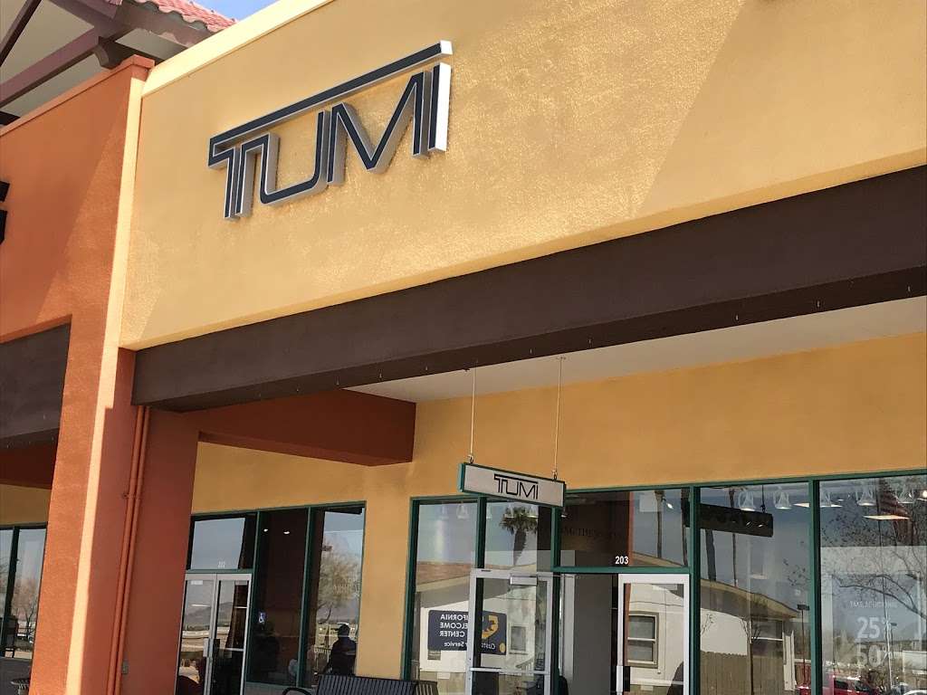 TUMI Outlet Store - Outlets at Barstow | 2796 Tanger Way Suite 203, Barstow, CA 92311, USA | Phone: (760) 254-1003