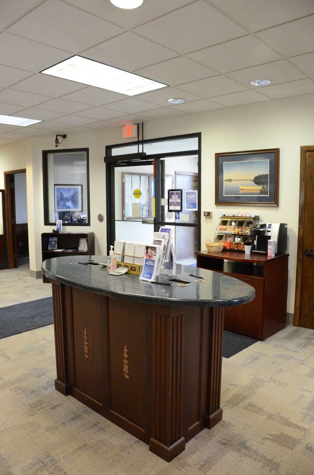 Town Bank | 7998 S Loomis Rd, Wind Lake, WI 53185, USA | Phone: (262) 895-7566