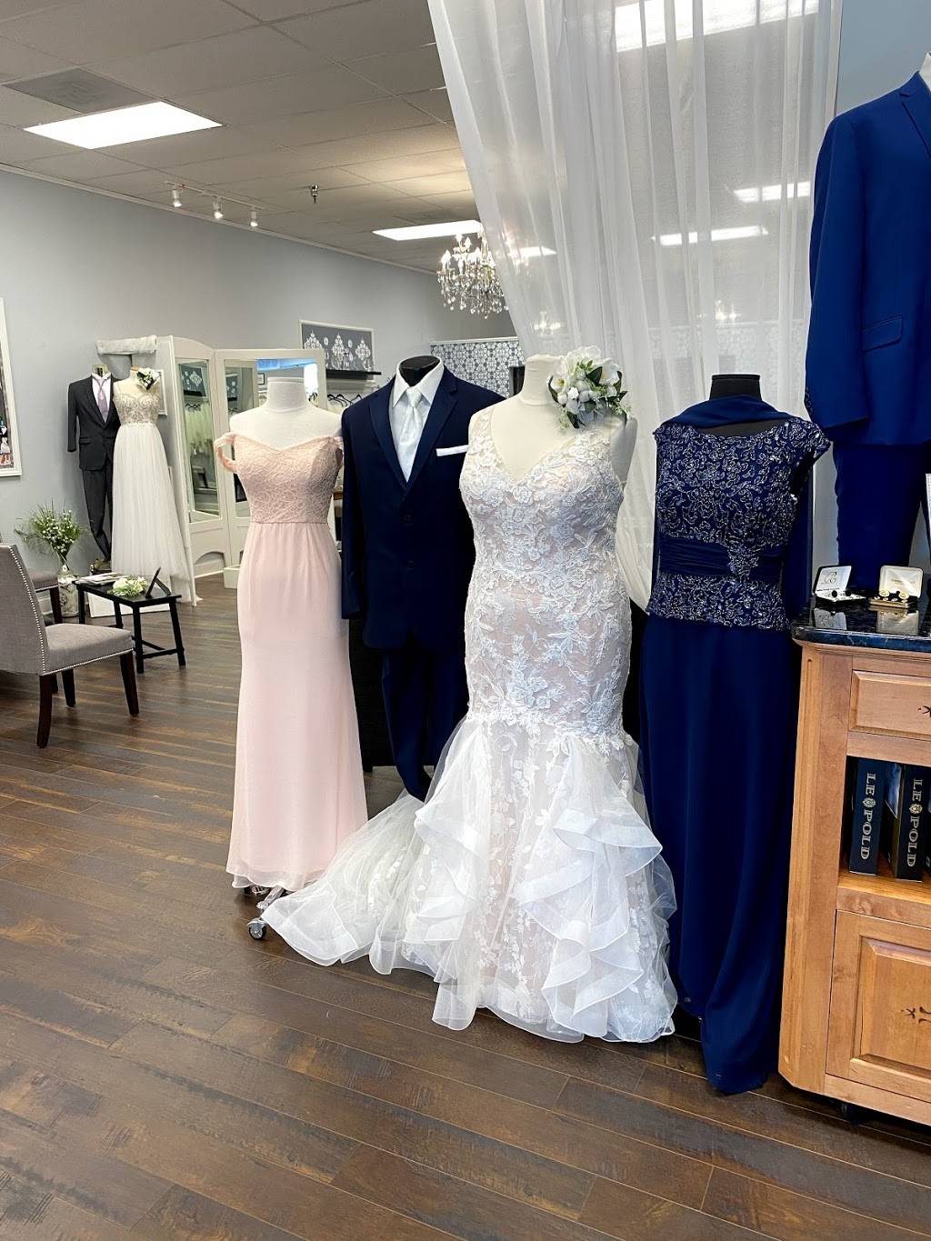 Savvi Formalwear & Bridal | 6220 Glenwood Ave, Raleigh, NC 27612, USA | Phone: (919) 783-8911