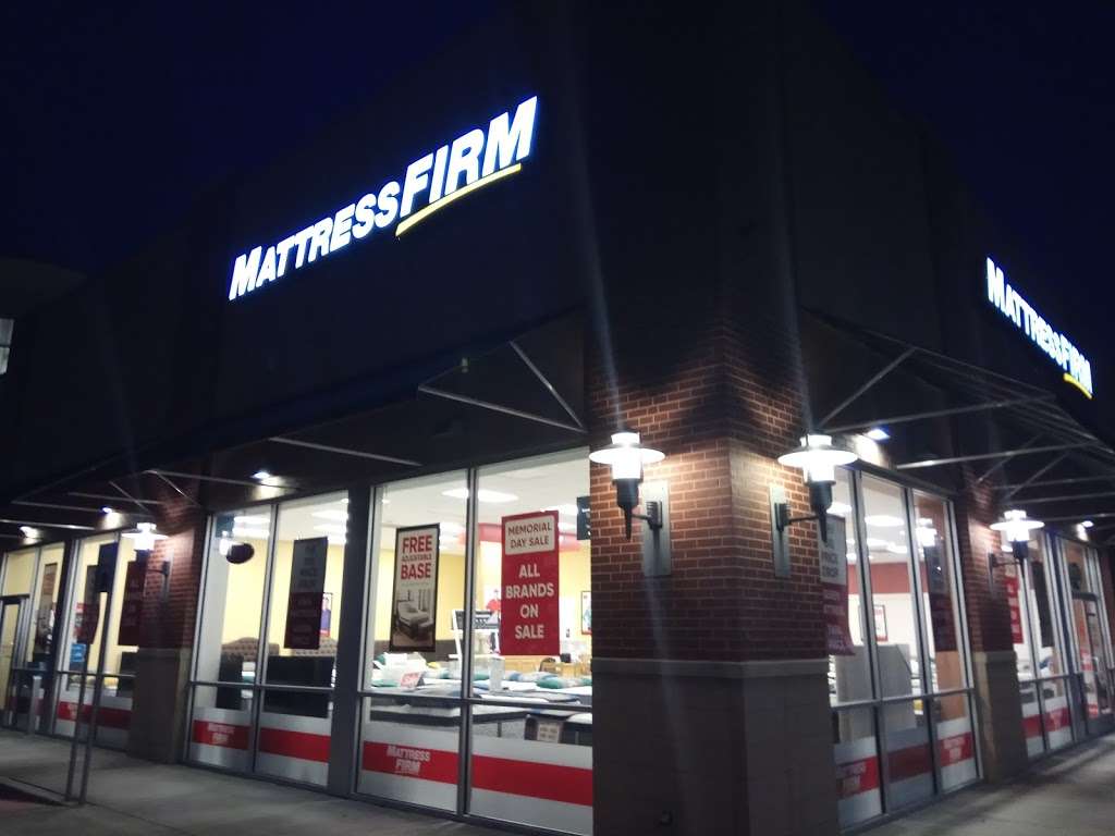 Mattress Firm Garland | 3003 N President George Bush Hwy Ste 100, Garland, TX 75040, USA | Phone: (972) 495-0169