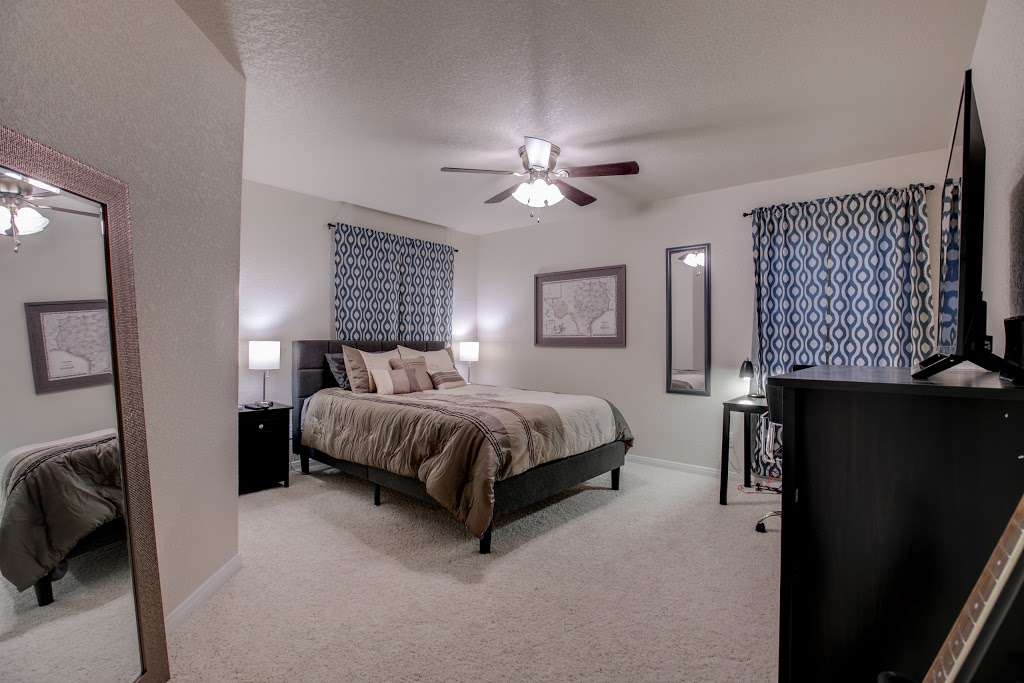 Military Crashpad at Springtree Cove | 100 Springtree Cove, Cibolo, TX 78108, USA | Phone: (844) 645-2723