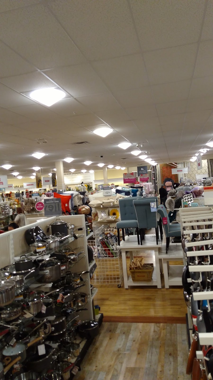 HomeGoods | 7701 SW Nyberg St, Tualatin, OR 97062, USA | Phone: (503) 692-1189