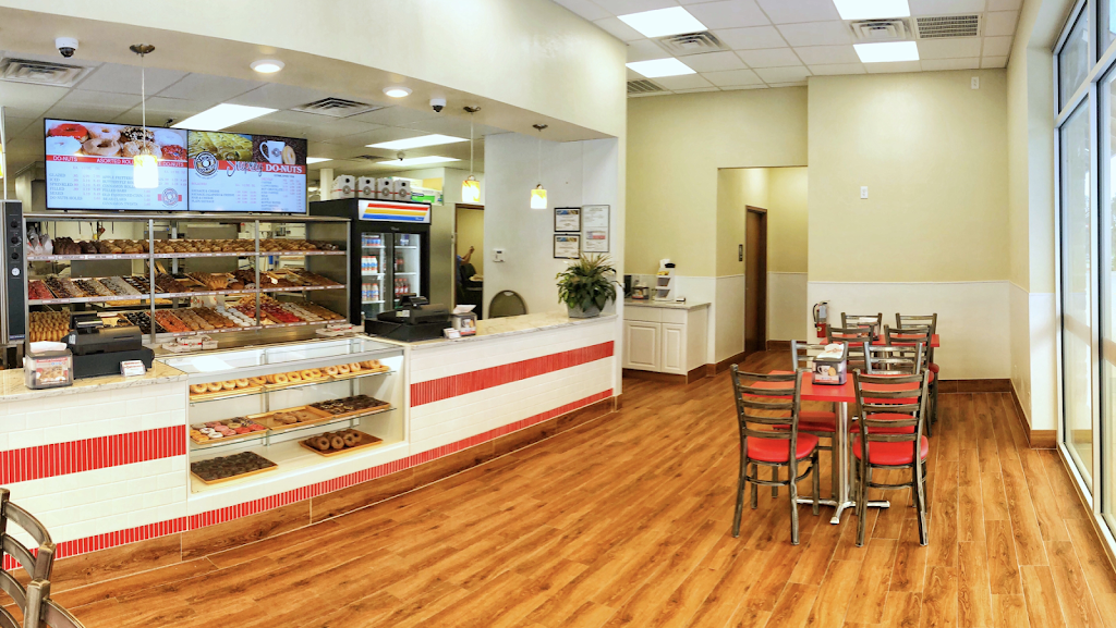 Shipley Do-Nuts | 6362 De Zavala Rd #101, San Antonio, TX 78249 | Phone: (210) 600-3978