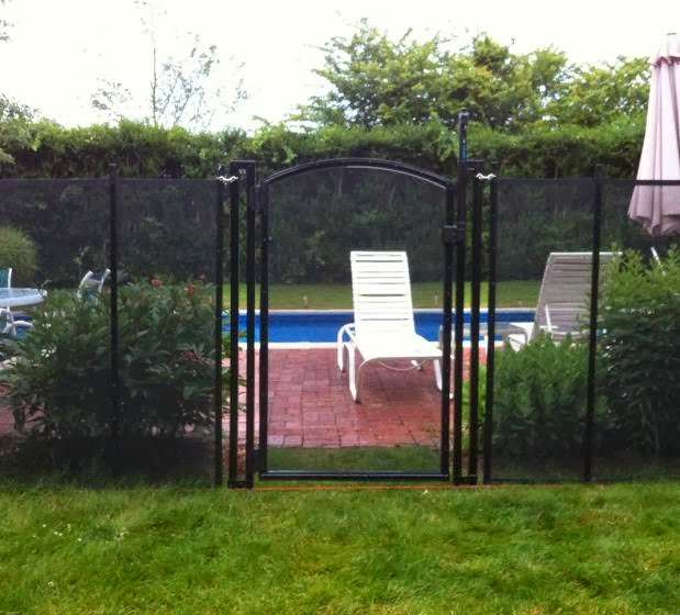 Life Saver Removable Mesh Pool Fence | 35 Chamber Ln, Manalapan Township, NJ 07726, USA | Phone: (732) 705-7749