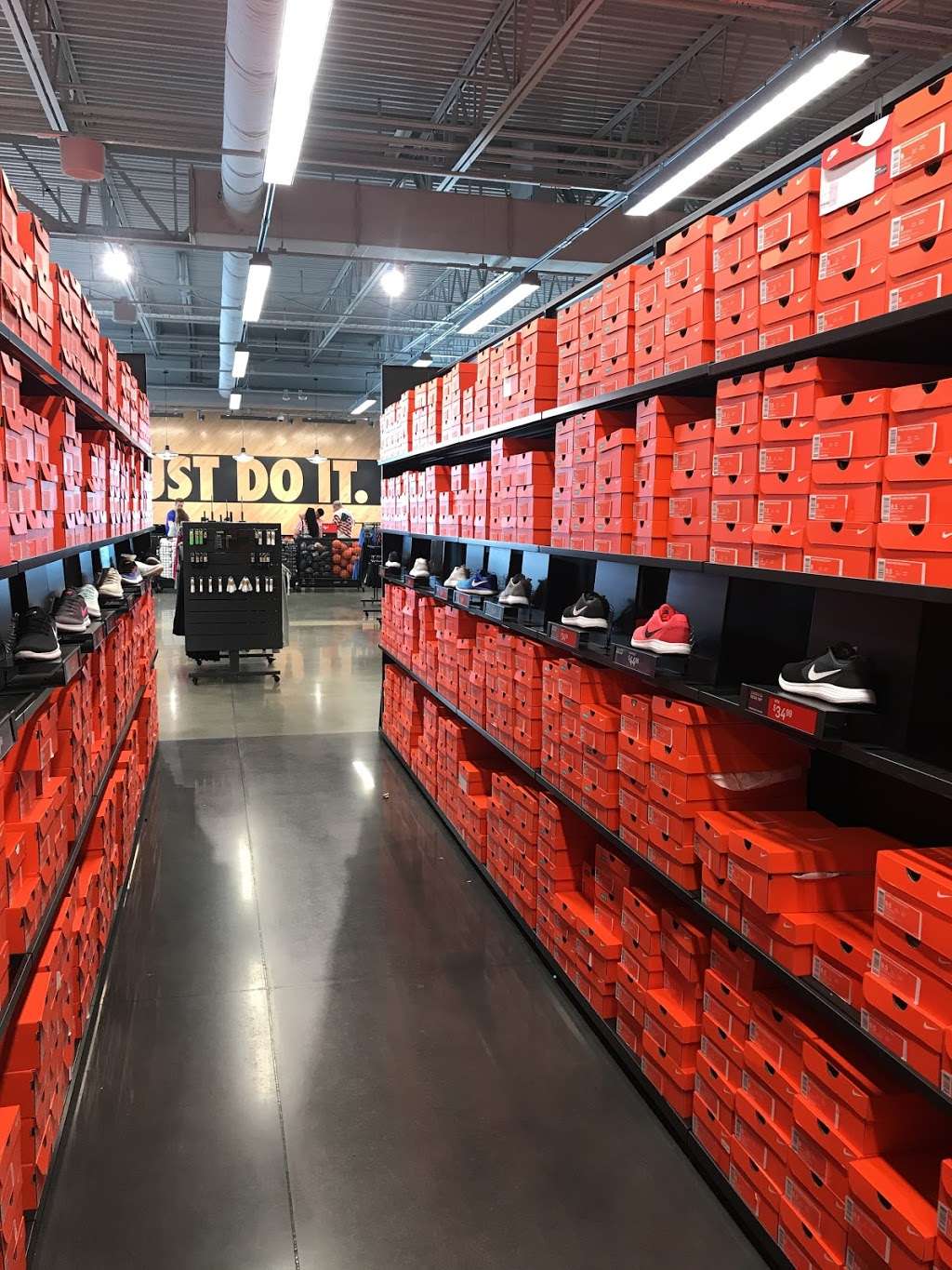 Nike Factory Store, 1100 Cornerstone 