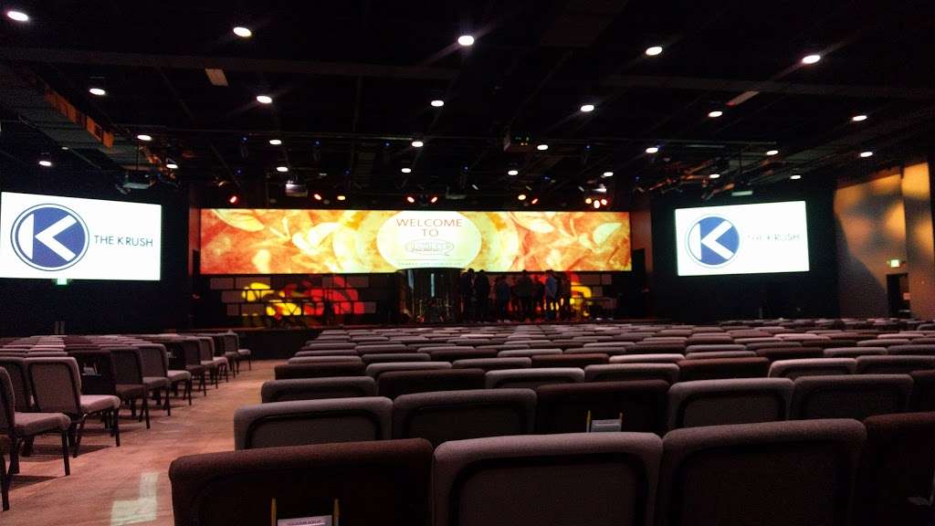 New Hope Church | 108 W Edgewood Dr, Friendswood, TX 77546, USA | Phone: (281) 604-4000