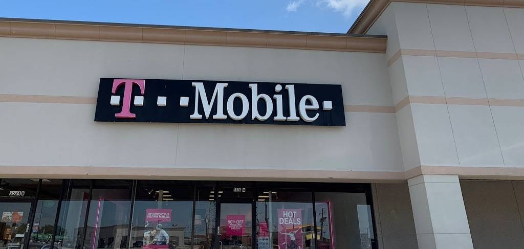 T-Mobile | 3524 Altamesa Blvd A, Fort Worth, TX 76133, USA | Phone: (817) 984-8800