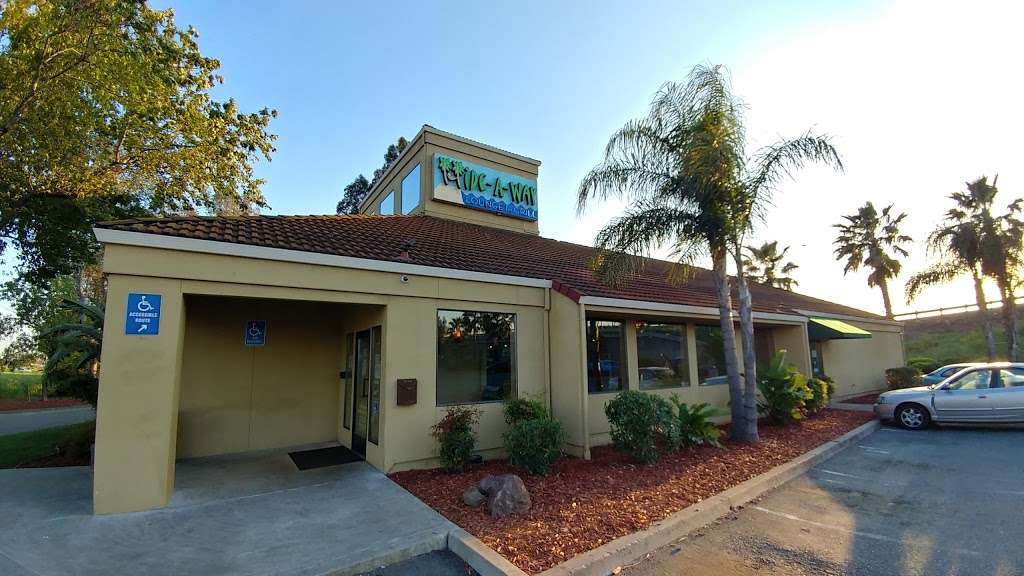 Hide-A-Way Lounge & Grill | 1080 Orange Dr, Vacaville, CA 95687, USA | Phone: (707) 448-1900