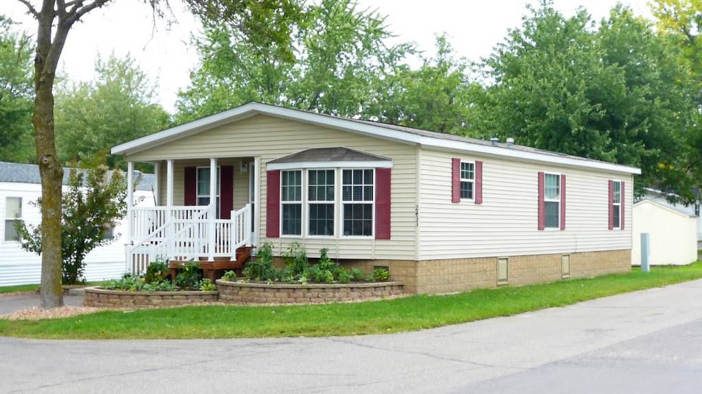 Beaver Lake Estates Manufactured Home Community | 2425 Maryland Ave E, Maplewood, MN 55119, USA | Phone: (651) 777-1341