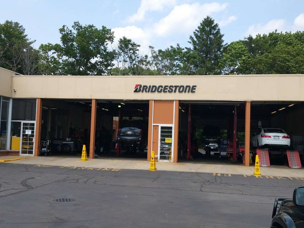 Firestone Complete Auto Care | 1528 VFW Pkwy, West Roxbury, MA 02132, USA | Phone: (617) 553-4995