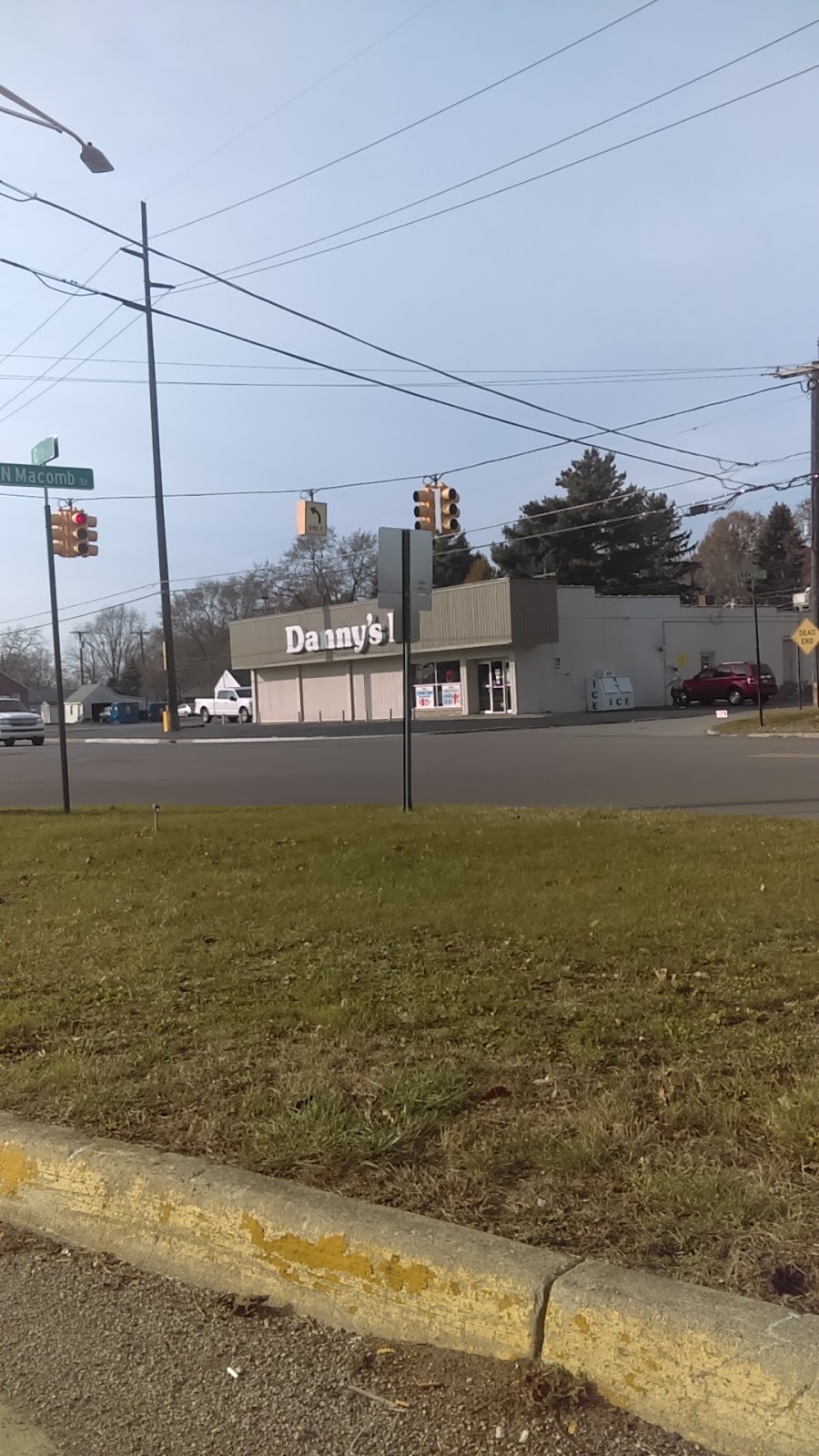 Dannys Fine Foods | 199 Cole Rd, Monroe, MI 48162, USA | Phone: (734) 241-5232