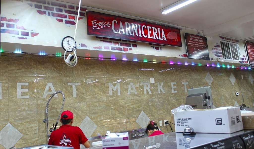 El Campesino Grocery | 635 W Greenfield Ave, Milwaukee, WI 53204 | Phone: (414) 645-0288