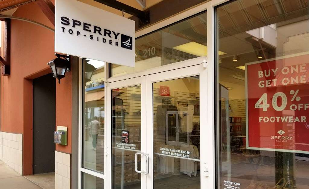 Sperry Outlet | 5885 Gulf Fwy #210, Texas City, TX 77591, USA | Phone: (281) 534-3510