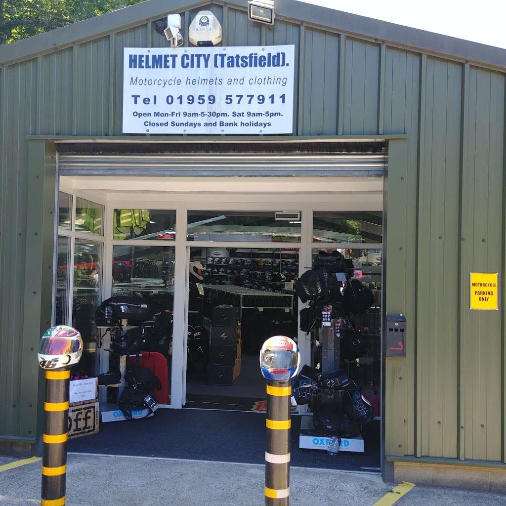 Helmet City Tatsfield | Waylands Farm, Approach Rd, Tatsfield TN16 2JT, UK | Phone: 01959 577911