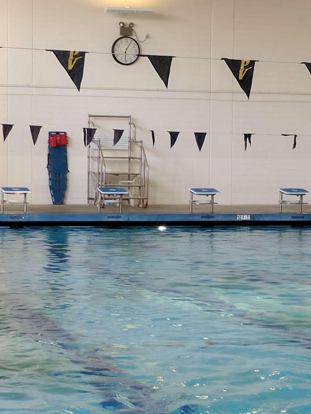 Pleasant Valley Aquatic Center | 1030 Temple Ave, Camarillo, CA 93010, USA | Phone: (805) 987-8198