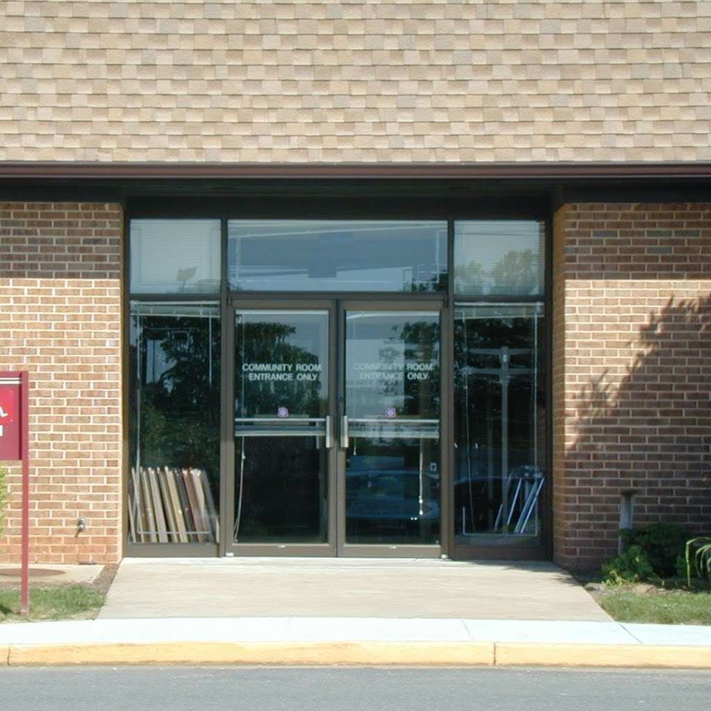 Central Community Library | 8601 Mathis Ave, Manassas, VA 20110 | Phone: (703) 792-8360