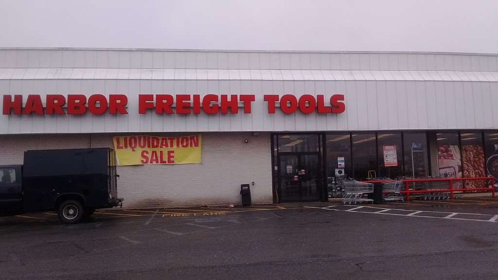 Harbor Freight Tools | 7102 Fairlane Village Mall, Pottsville, PA 17901, USA | Phone: (570) 628-2756