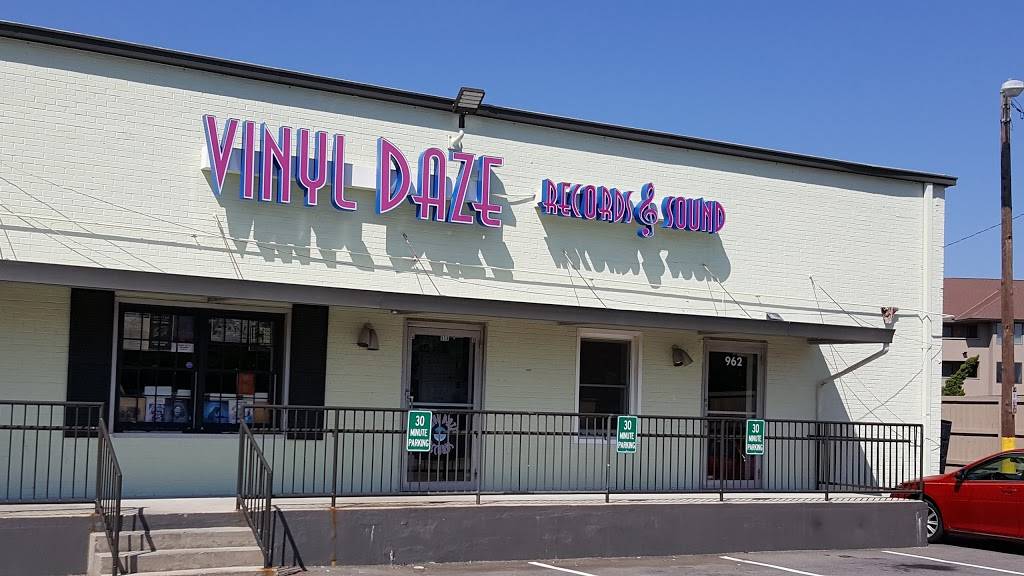 Vinyl Daze Records | 958 Laskin Rd, Virginia Beach, VA 23451, USA | Phone: (757) 963-6363