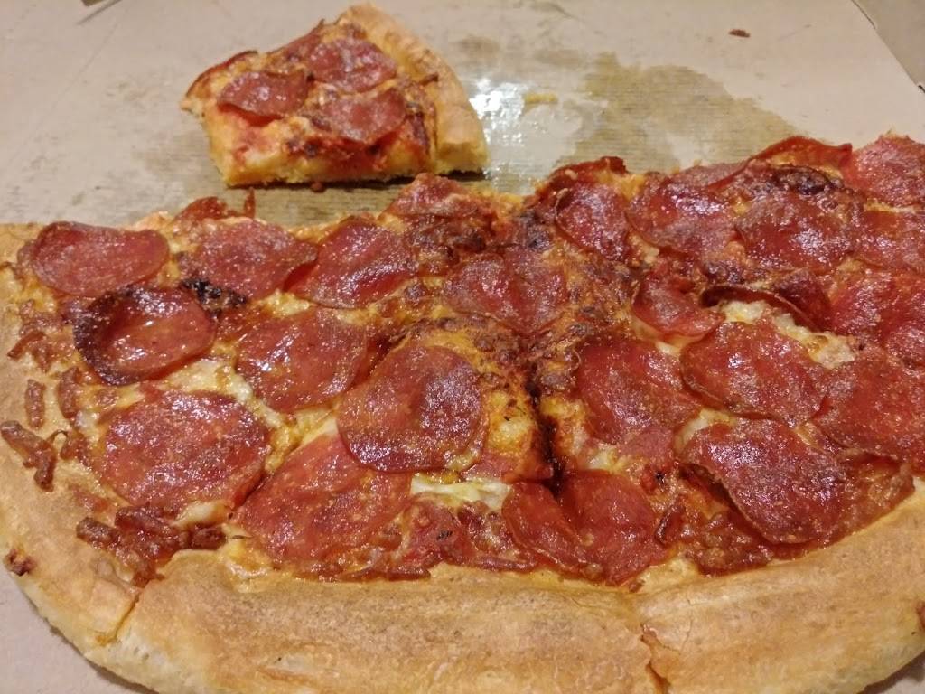 Little Caesars Pizza | 6019 EAST, Niles St, Bakersfield, CA 93306 | Phone: (661) 366-3333