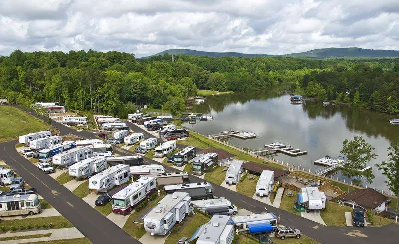 Lake Norman Motor Coach Resort | 6738 NC-150, Sherrills Ford, NC 28673, USA | Phone: (704) 966-6224