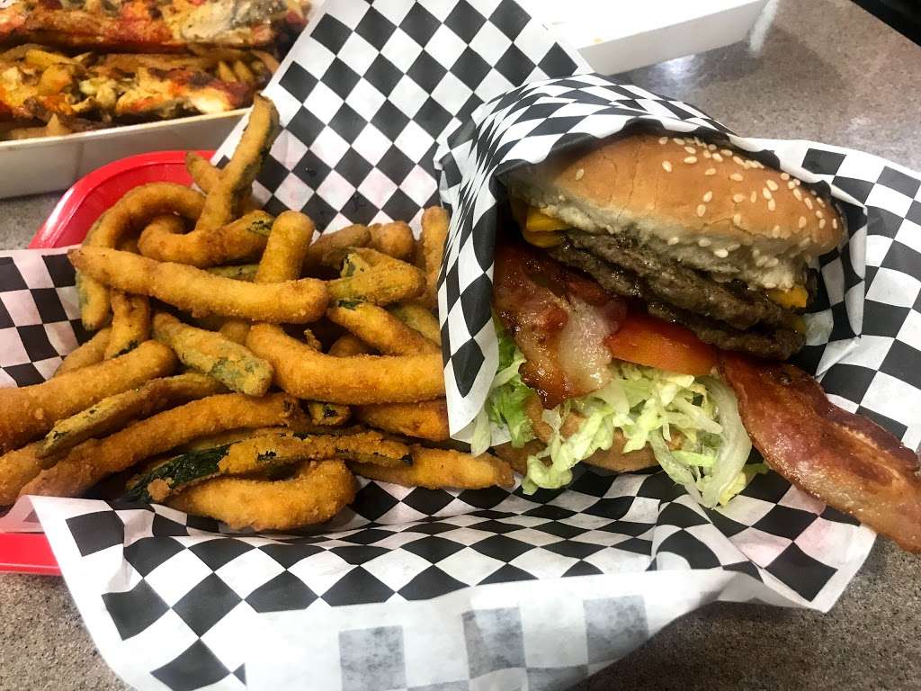 Dinos Chicken & Burgers | 9367 Telegraph Rd, Pico Rivera, CA 90660 | Phone: (562) 942-7222