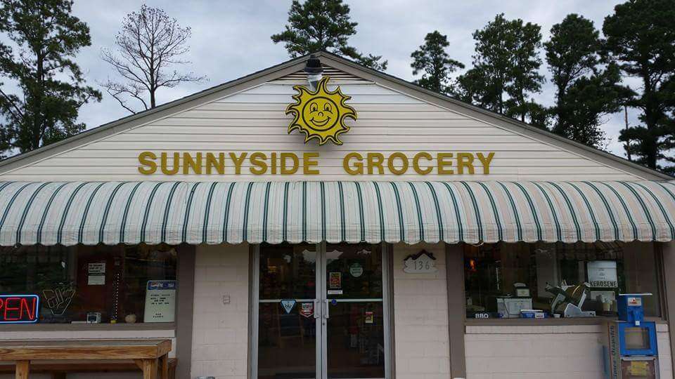 Sunnyside Grocery | 136 Sunnyside Rd, Tappahannock, VA 22560, USA | Phone: (804) 443-2381