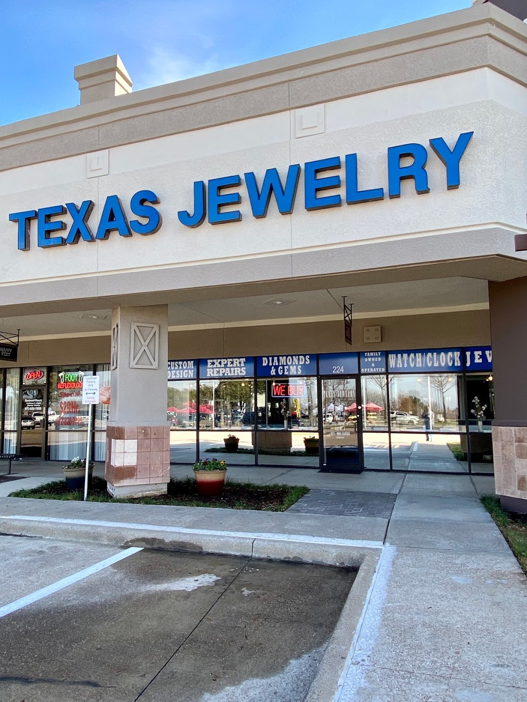 Texas Jewelry, Inc. | 2662 N Josey Ln #224, Carrollton, TX 75007, USA | Phone: (972) 323-1105