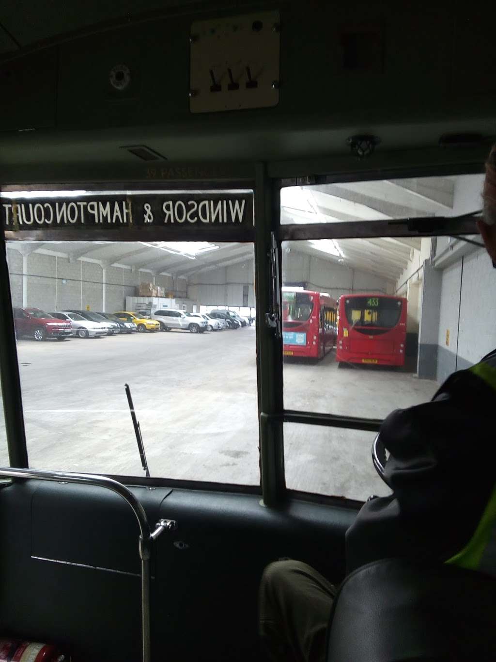 Abelio Bus Garage | Croydon CR0 4XH, UK