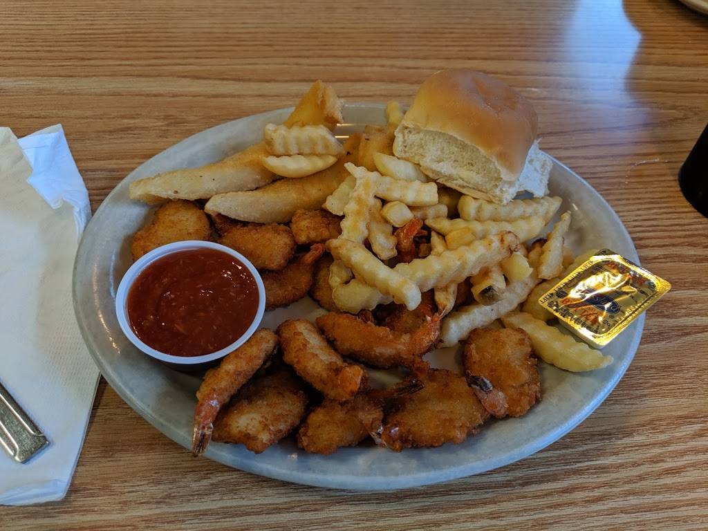 Richs Cafe | 3411 Lower Huntington Rd, Fort Wayne, IN 46809, USA | Phone: (260) 478-1996