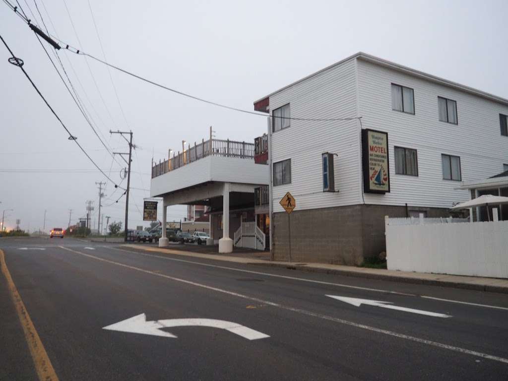 Hampton Harbor Motel | 210 Ashworth Ave, Hampton, NH 03842, USA | Phone: (603) 926-4432