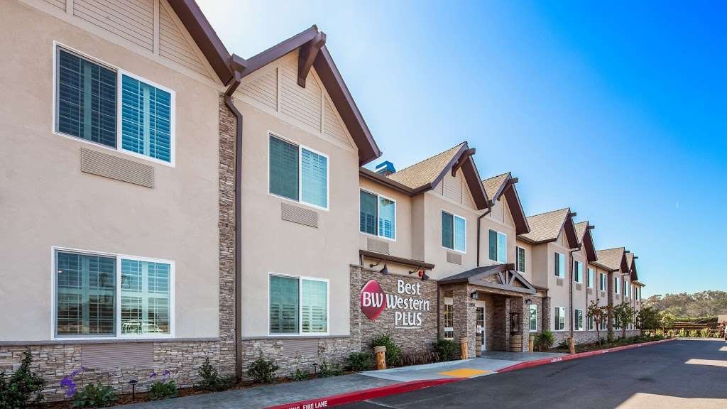 Best Western Plus Camerons Inn | 1400 Cabrillo Hwy S, Half Moon Bay, CA 94019, USA | Phone: (650) 713-5151