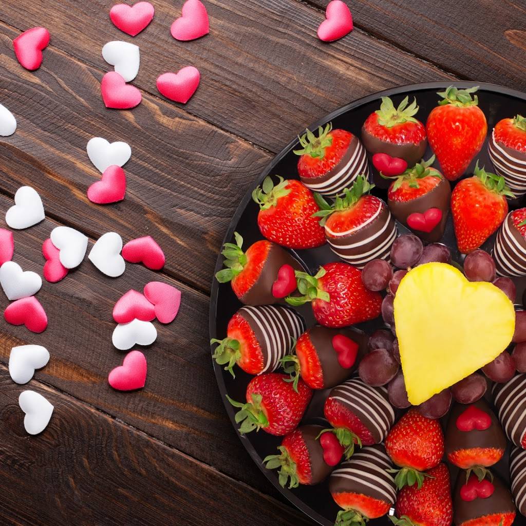 Edible Arrangements | 2301 Porter Creek Dr Suite 211, Fort Worth, TX 76177, USA | Phone: (817) 232-8114