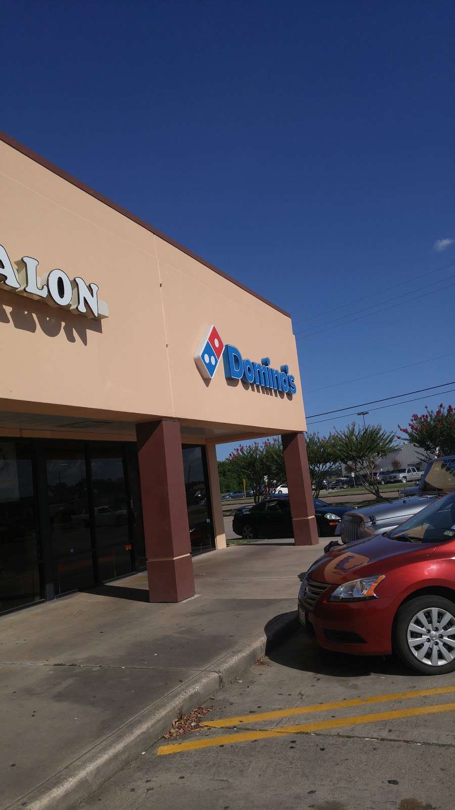 Dominos Pizza | 14705 Woodforest Blvd Ste 4, Houston, TX 77530, USA | Phone: (281) 457-1400