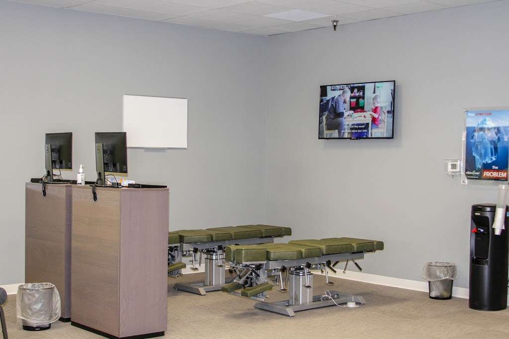 Chiro One Wellness Center of West Addison | 2909 W Addison St, Chicago, IL 60618, USA | Phone: (773) 360-0108