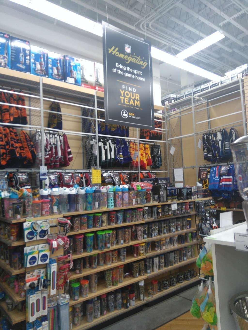 Bed Bath & Beyond | 14351 Hindry Ave, Hawthorne, CA 90250, USA | Phone: (310) 643-9806